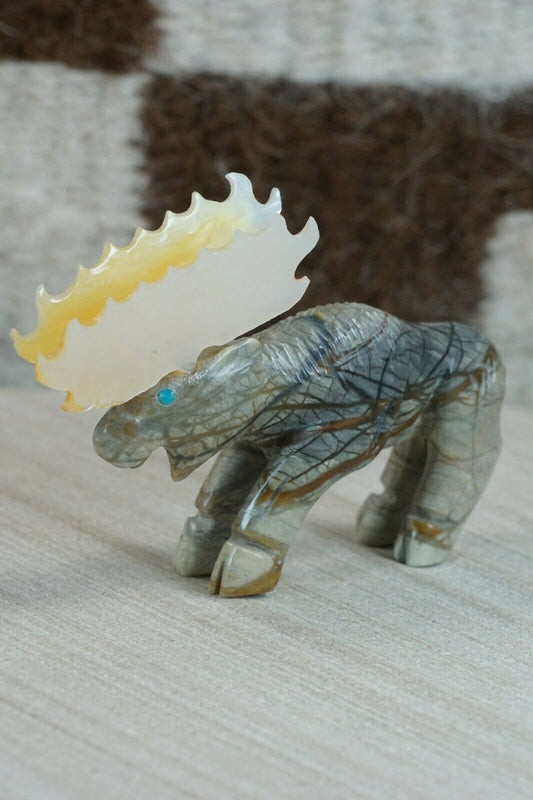 Moose Zuni Fetish Carving - Jonas Hastito