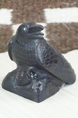 Crow Zuni Fetish Carving - Derrick Kaamasee