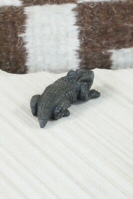 Lizard Zuni Fetish Carving - Tony Mackel