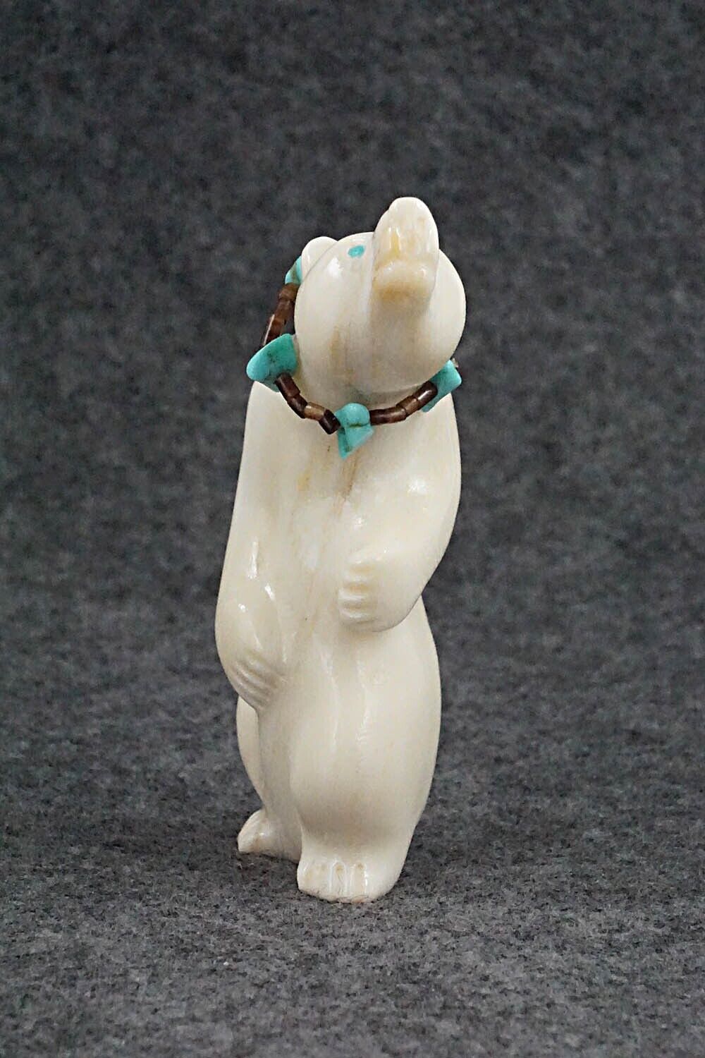 Bear Zuni Fetish Carving - Albert Eustace