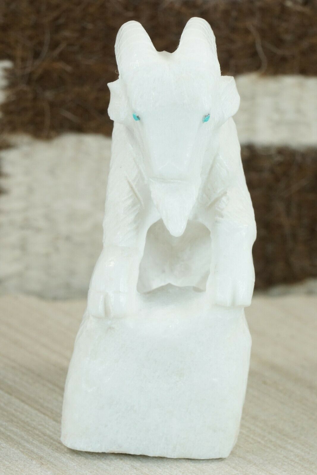 Goat Zuni Fetish Carving - Derrick Kaamasee