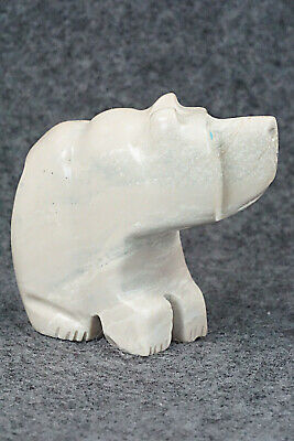 Bear Zuni Fetish Carving - Gilbert Lonjose