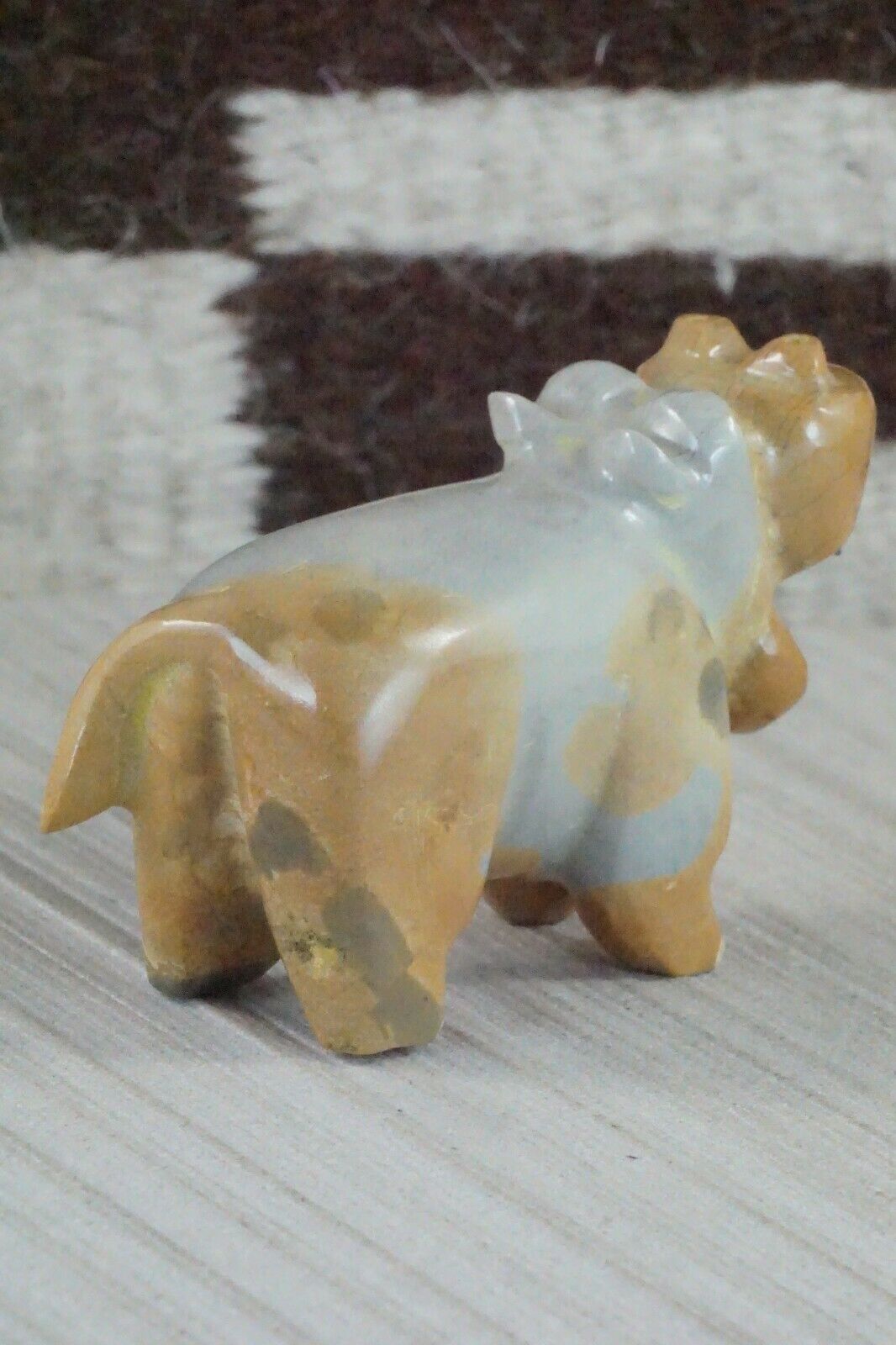 Hippo Zuni Fetish Carving - Enrike Leekya