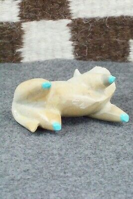 Bull Zuni Fetish Carving - Enrike Leekya