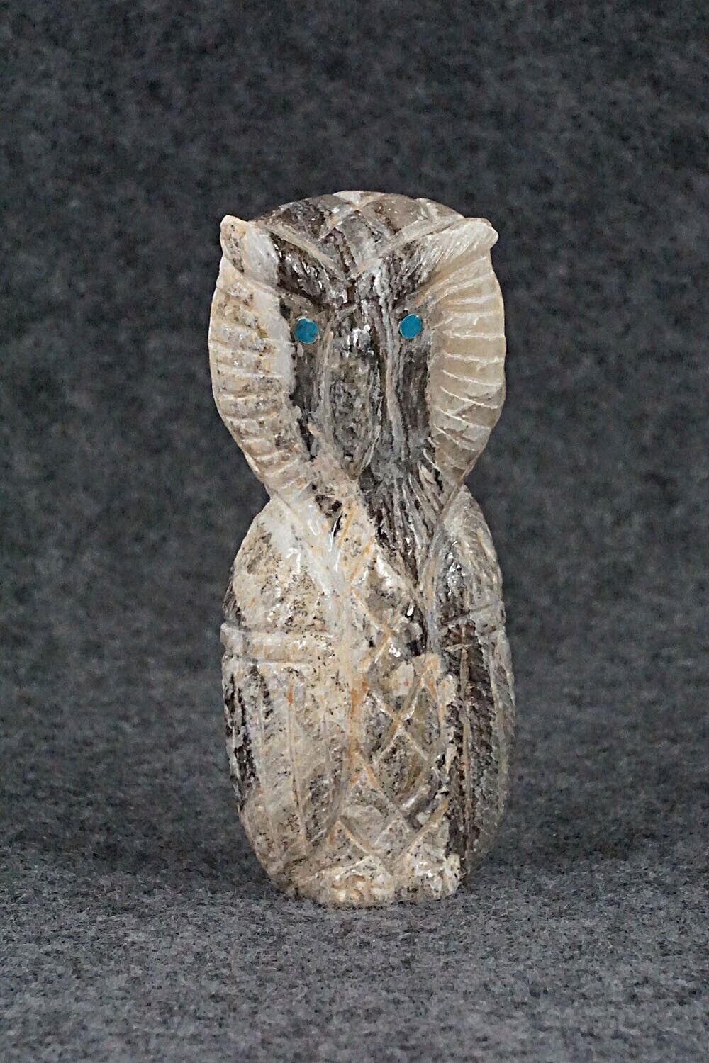 Owl Zuni Fetish Carving - Jonas Hustito
