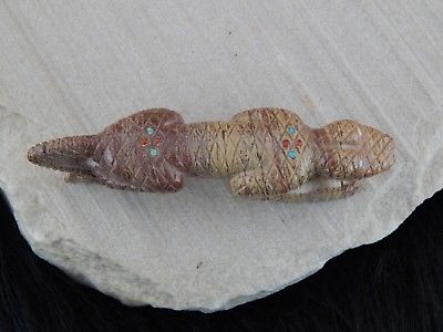 Lizard Zuni Fetish Carving - Edward Pooacha - High Lonesome Trading