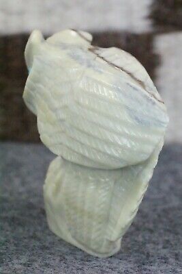 Owl Zuni Fetish Carving - Derrick Kaamasee