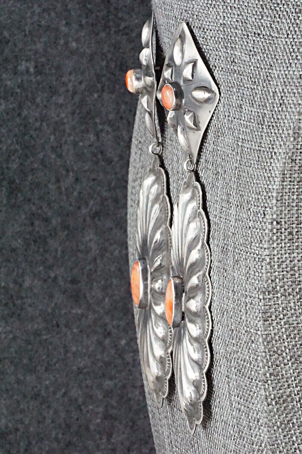 Spiny Oyster and Sterling Silver Earrings - Rita Lee