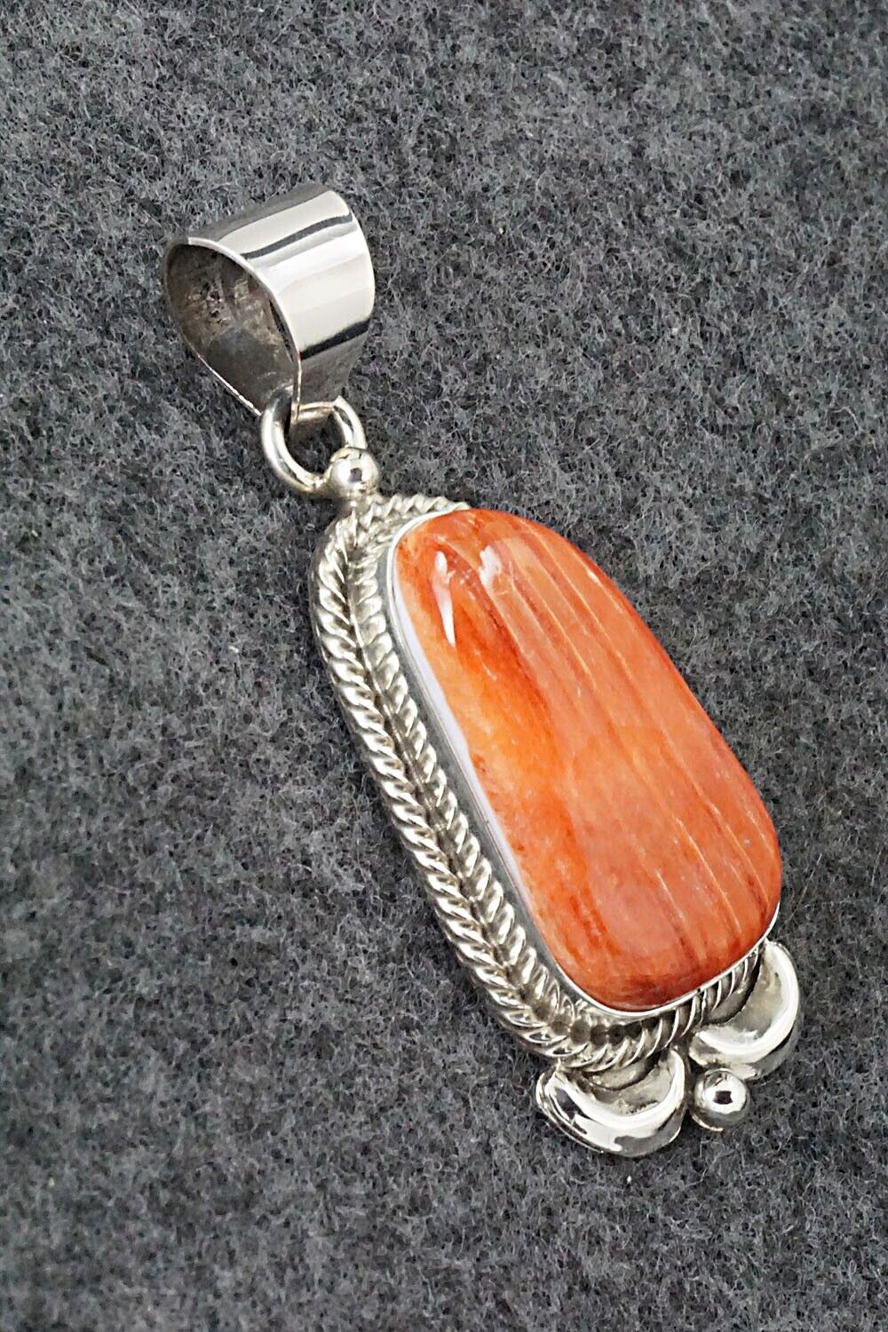 Spiny Oyster and Sterling Silver Pendant - Juanita Long