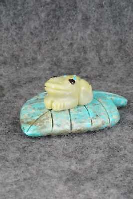 Frog Zuni Fetish Carving - Reynold Lunasee