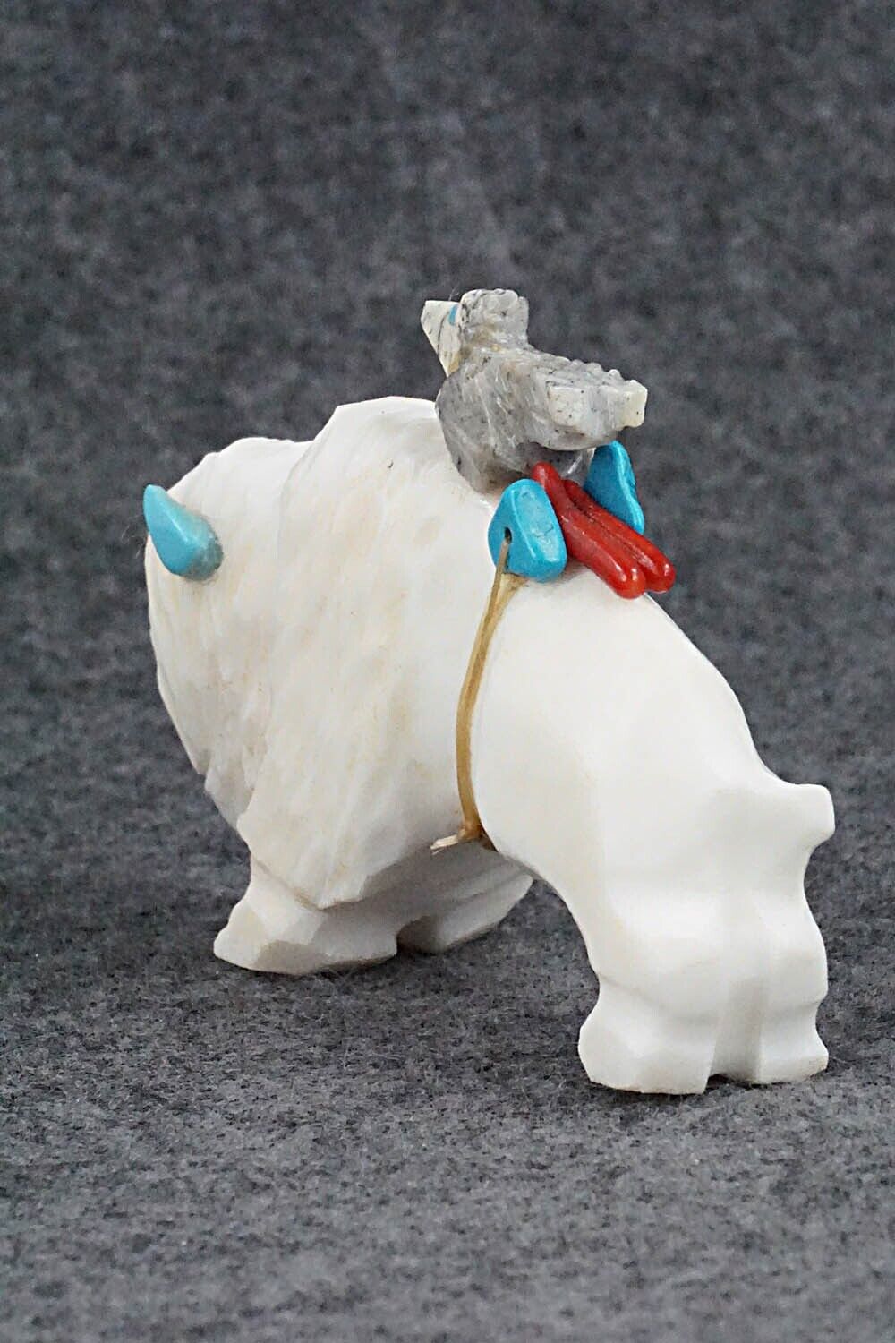 Buffalo & Bird Zuni Fetish Carving - Kevin Quam