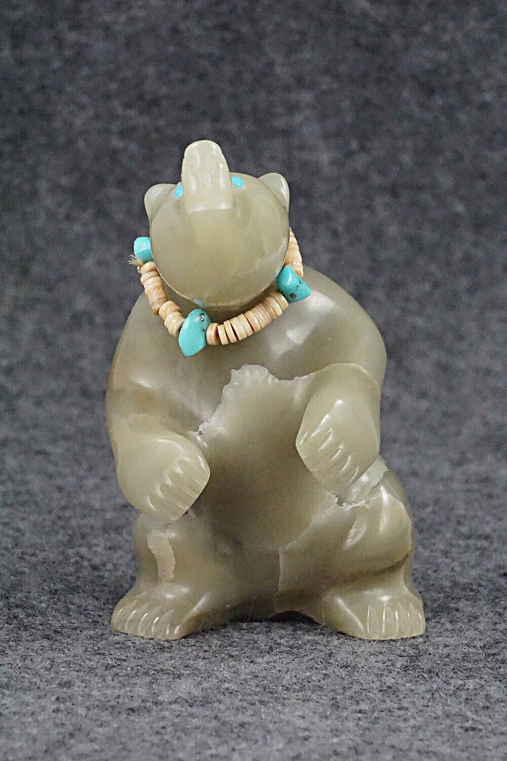 Bear Zuni Fetish Carving - Albert Eustace