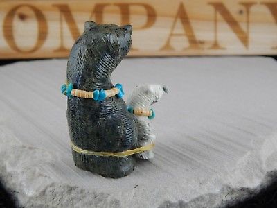 Bear Zuni Fetish Carving - Farlan & Paulette Quam - High Lonesome Trading