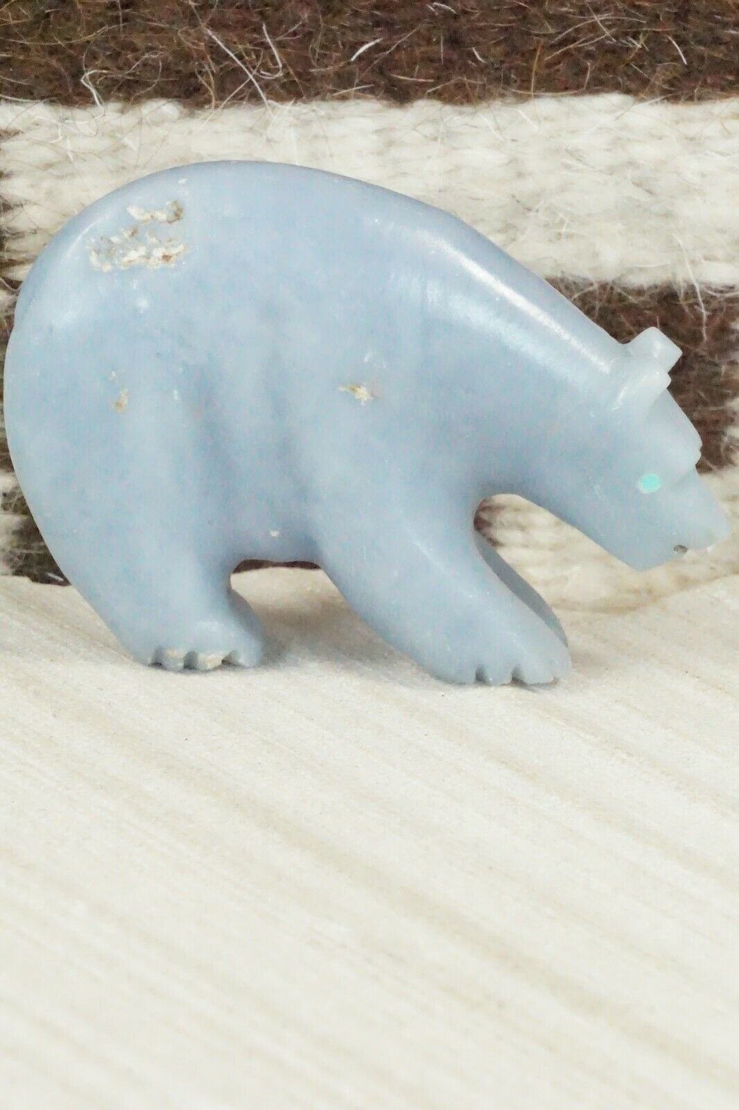 Bear Zuni Fetish Carving - Andres Quandelacy