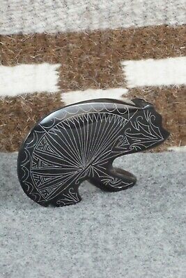 Bear Zuni Fetish Carving - Jonathan Natewa