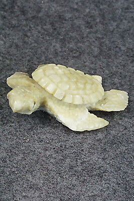 Turtle Zuni Fetish Carving - Ben Kamaasee