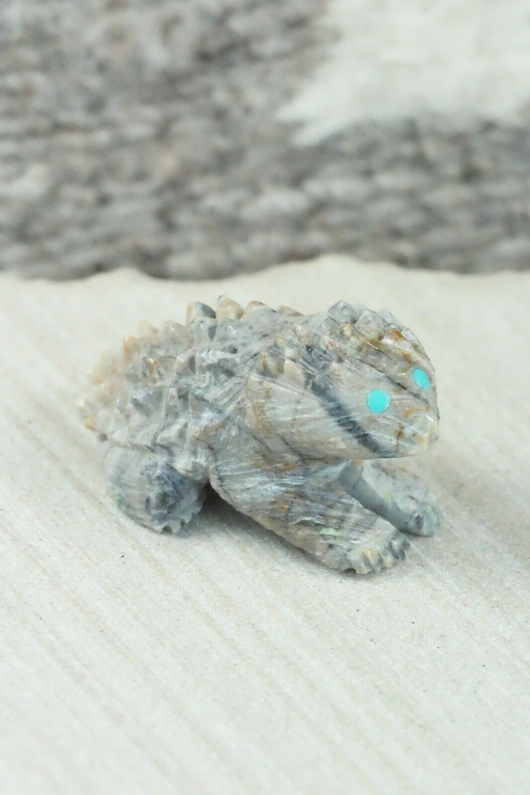 Porcupine Zuni Fetish Carving - Jonas Hustito