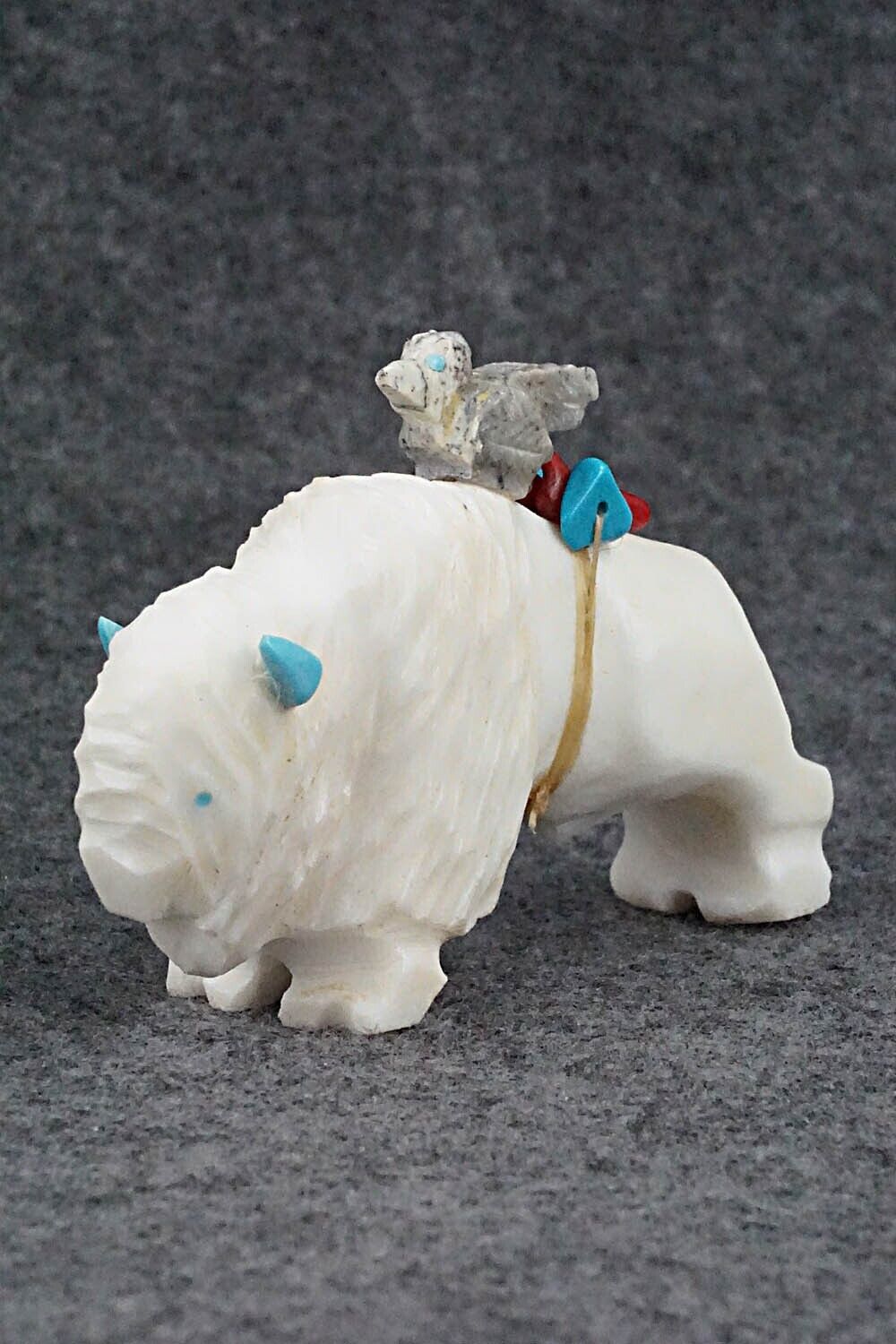 Buffalo & Bird Zuni Fetish Carving - Kevin Quam
