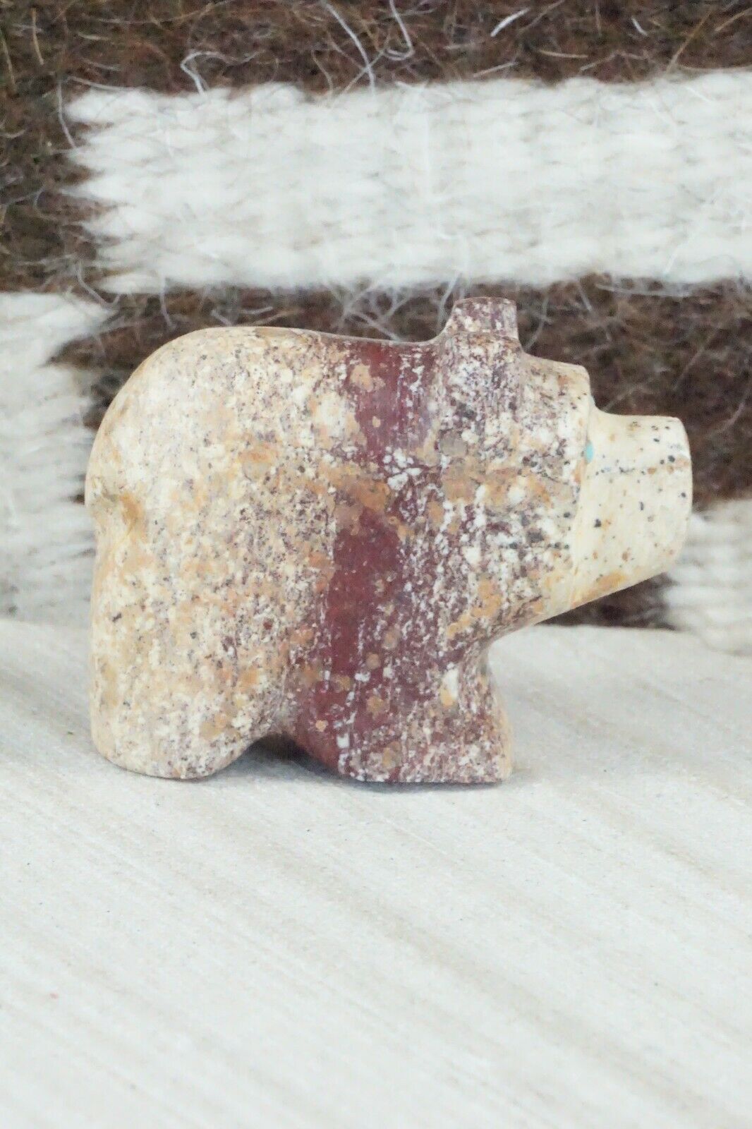 Bear Zuni Fetish Carving - Brandon Phillips