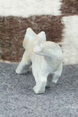 Wolf Zuni Fetish Carving - Derrick Kaamasee
