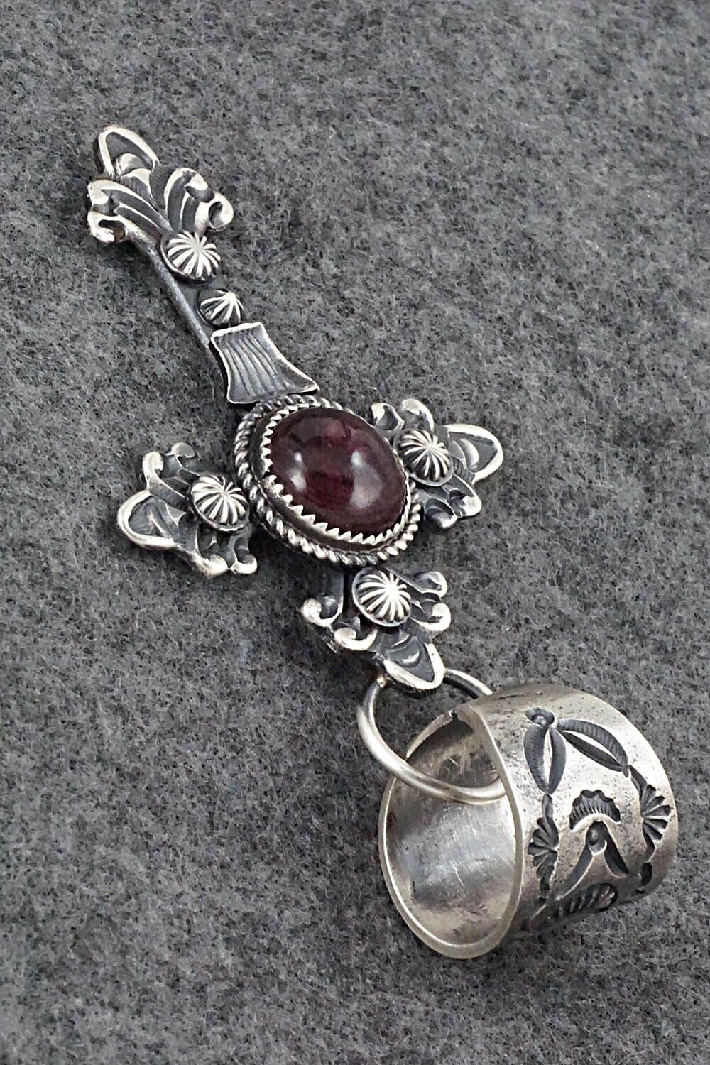 Spiny Oyster and Sterling Silver Pendant - Eva Billah