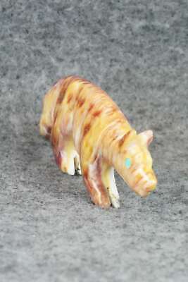Wolf Zuni Fetish Carving - Andres Quandelacy