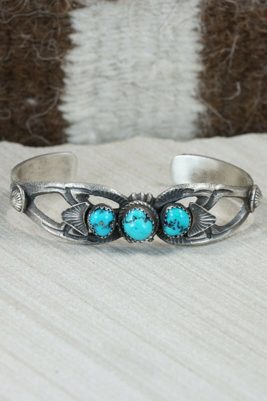 Turquoise and Sterling Silver Bracelet - Eva & Linberg Billah