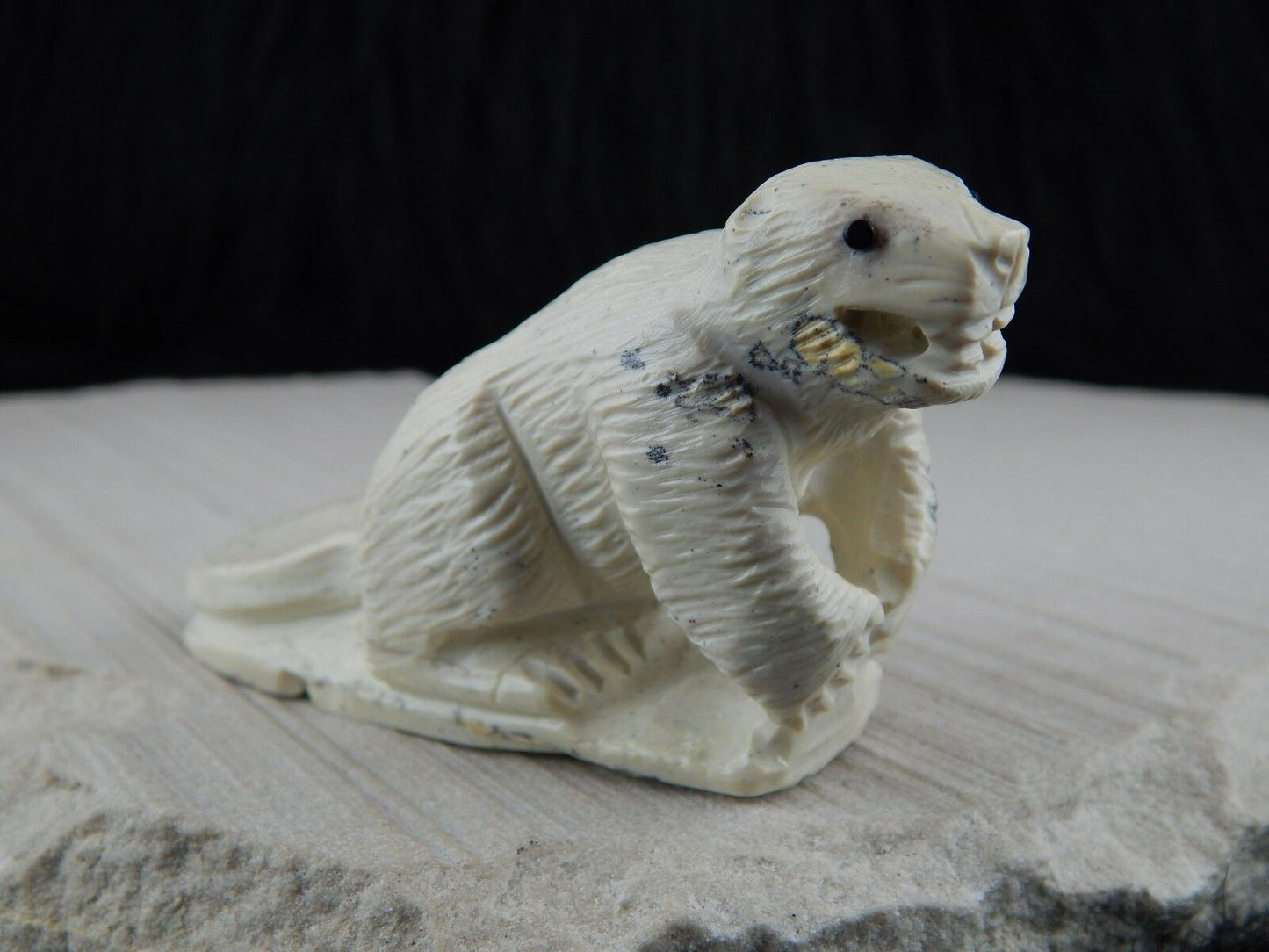 Beaver Zuni Fetish Carving- Derrick Kaamasee - High Lonesome Trading