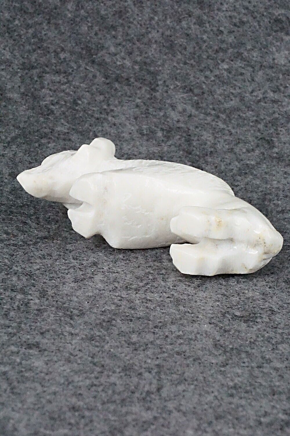 Buffalo Zuni Fetish Carving - Russell Shack