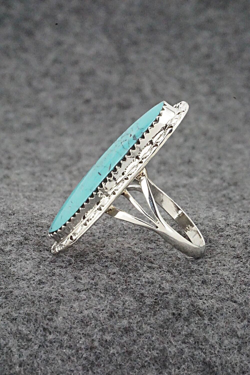 Turquoise & Sterling Silver Ring - Mike Smith - Size 9
