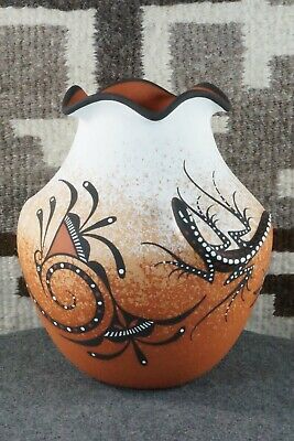 Zuni Pottery - Deldrick Cellicion