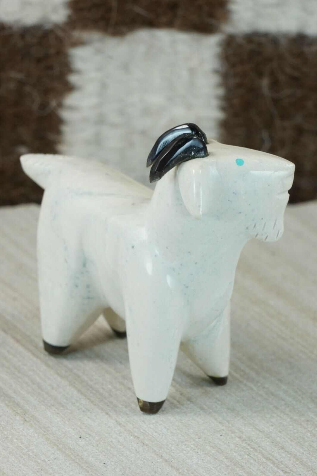Goat Zuni Fetish Carving - Enrike Leekya
