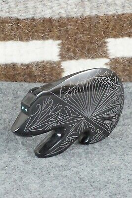 Bear Zuni Fetish Carving - Jonathan Natewa