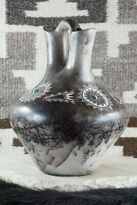 Acoma Pottery - Veronica Lewis