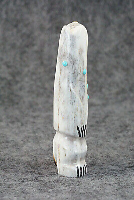 Bear Zuni Fetish Carving - Claudia Peina
