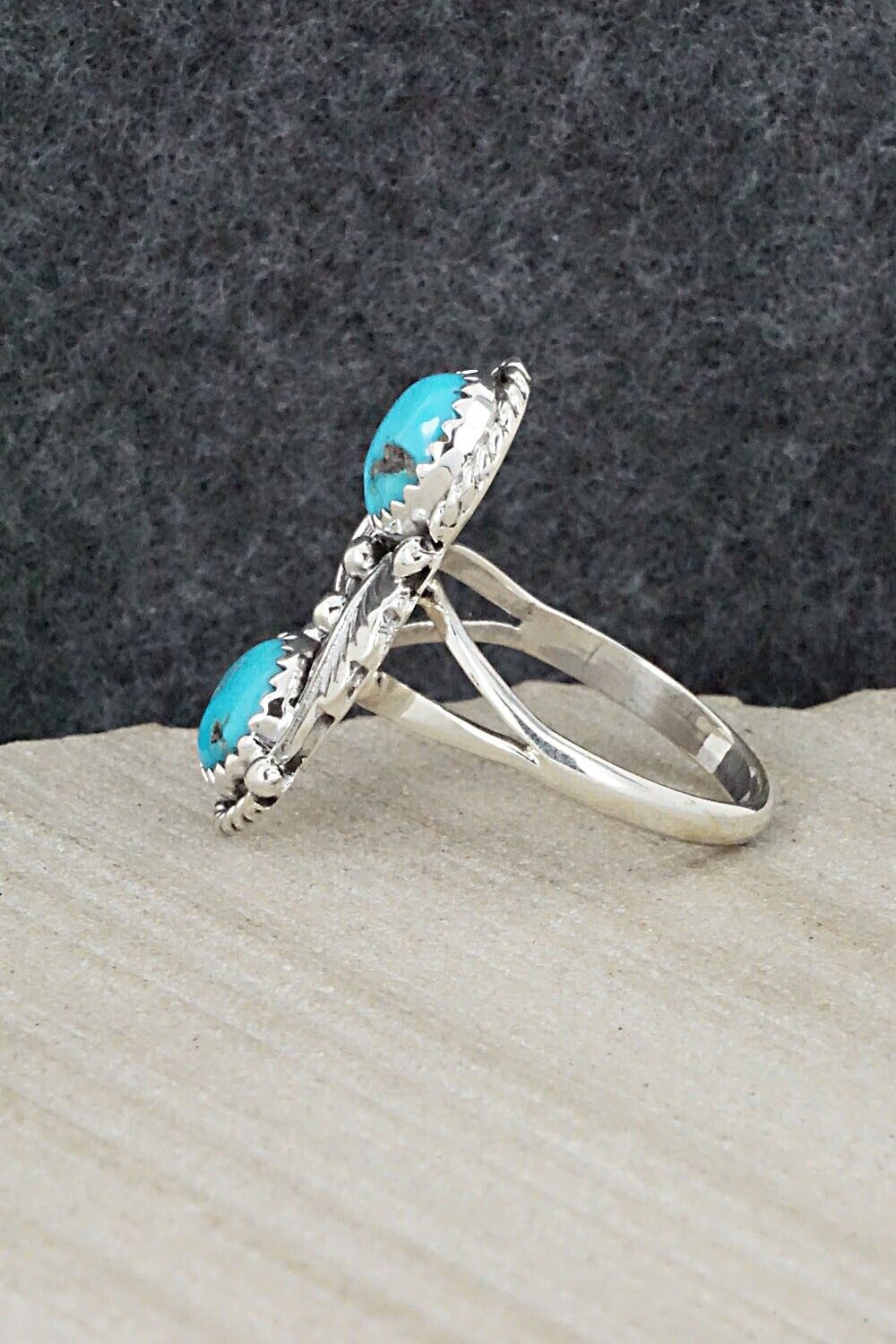Turquoise & Sterling Silver Ring - William Begay - Size 8.75