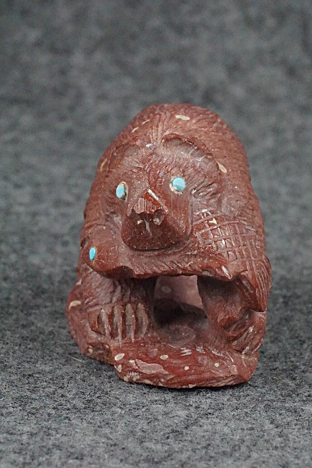 Bear with Fish Zuni Fetish Carving - Derrick Kaamasee