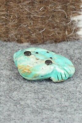 Frog Zuni Fetish Carving - Reynold Lunasee