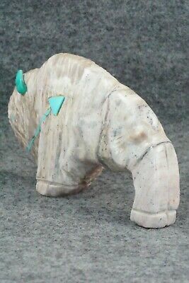 Buffalo Zuni Fetish Carving - Kevin Quam