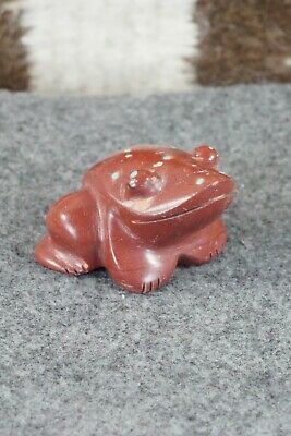 Frog Zuni Fetish Carving - Brandon Phillips