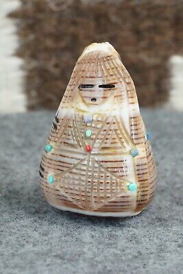 Corn Maiden Zuni Fetish Carving - Kevin Quam