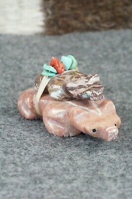 Badger Zuni Fetish Carving - Daisy Natewa