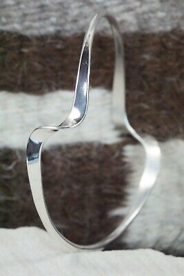 Sterling Silver Bangle - Elaine Tahe