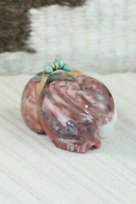 Rabbit Zuni Fetish Carving - Daisy Natewa