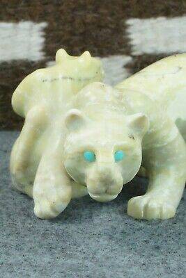 Mountain Lion Zuni Fetish Carving - Albert Eustace