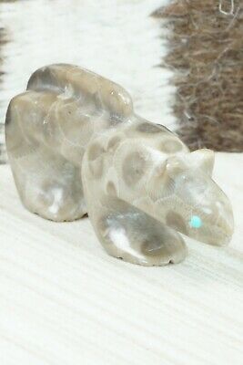 Mountain Lion Zuni Fetish Carving - Ronnie Lunasee