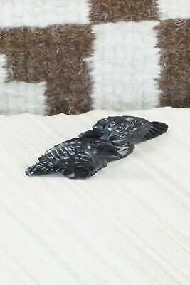 Crows Zuni Fetish Carving - Tony Mackel
