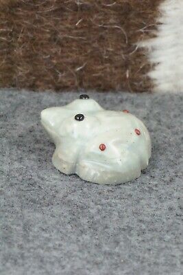 Frog Zuni Fetish Carving - Gordon Poncho
