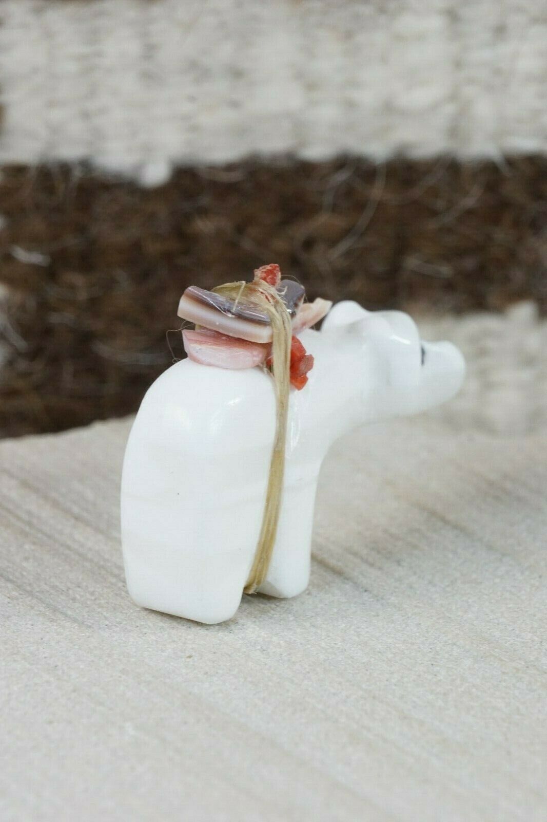 Bear Zuni Fetish Carving - Lance Deysee - High Lonesome Trading