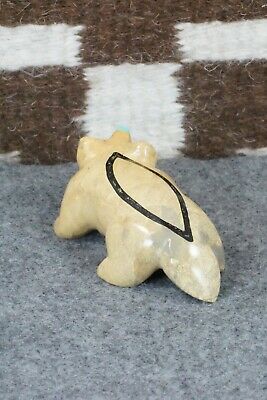 Badger Zuni Fetish Carving - Enrike Leekya